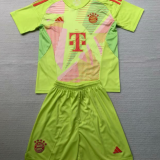 24/25 Bayern Munich Goalkeeper Kids 1:1 Soccer Jersey