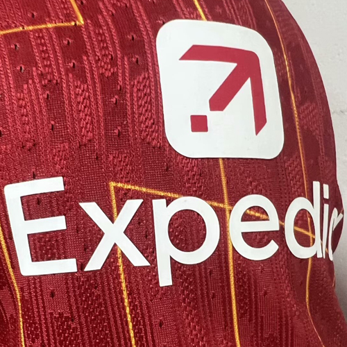 New Expedia 新袖广告