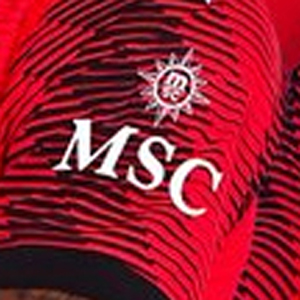 MSC  新袖广告白色