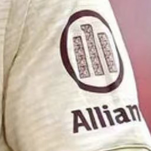 Allianz 新袖子广告